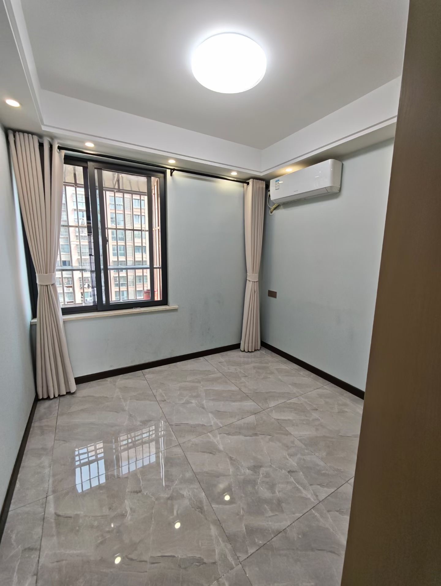 鸿基豪庭 4-2-1 房源图片